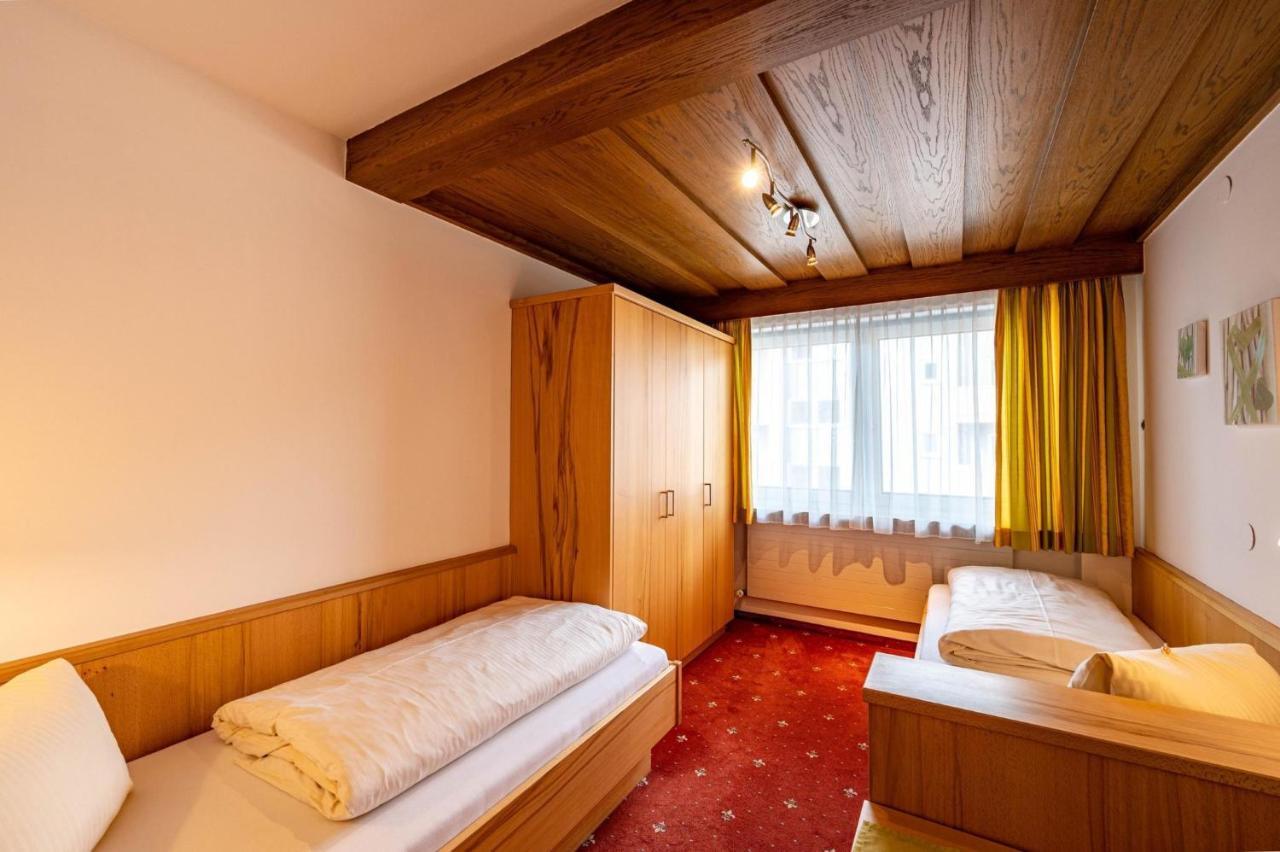 Rustika - Appartements & Spa Ehrwald Eksteriør billede