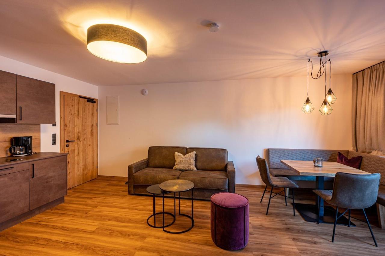 Rustika - Appartements & Spa Ehrwald Eksteriør billede