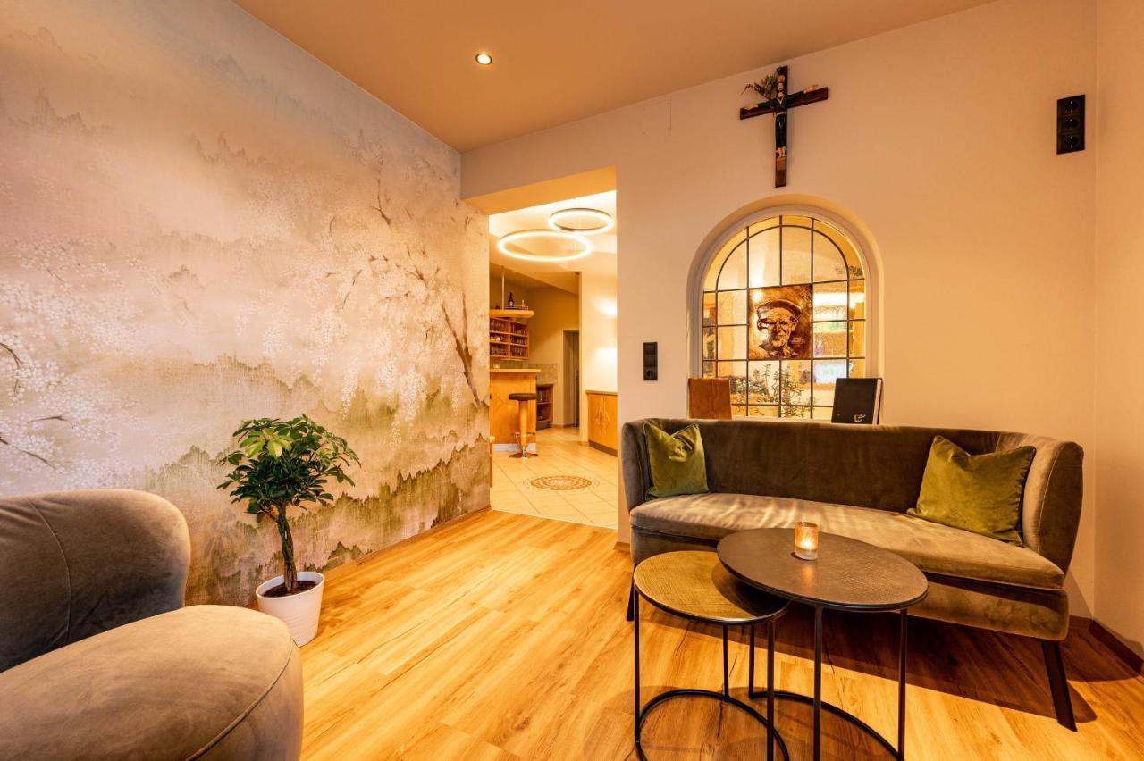 Rustika - Appartements & Spa Ehrwald Eksteriør billede