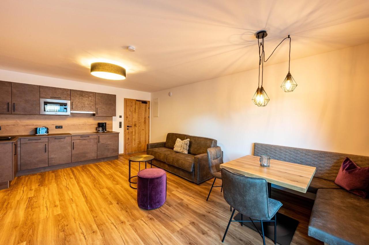 Rustika - Appartements & Spa Ehrwald Eksteriør billede