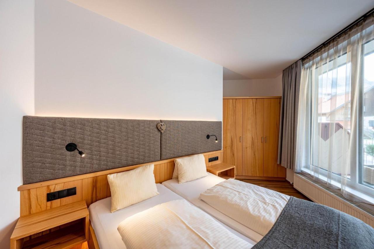 Rustika - Appartements & Spa Ehrwald Eksteriør billede