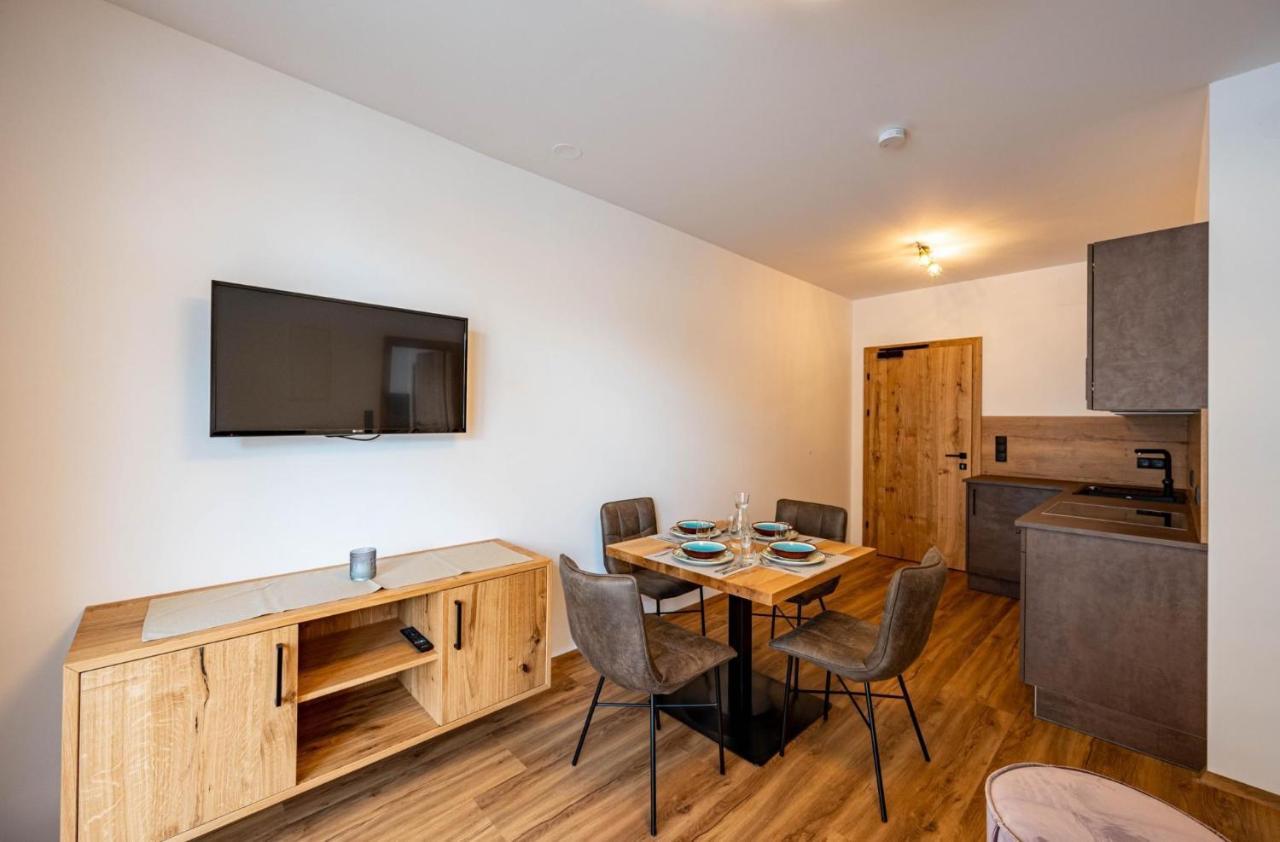 Rustika - Appartements & Spa Ehrwald Eksteriør billede