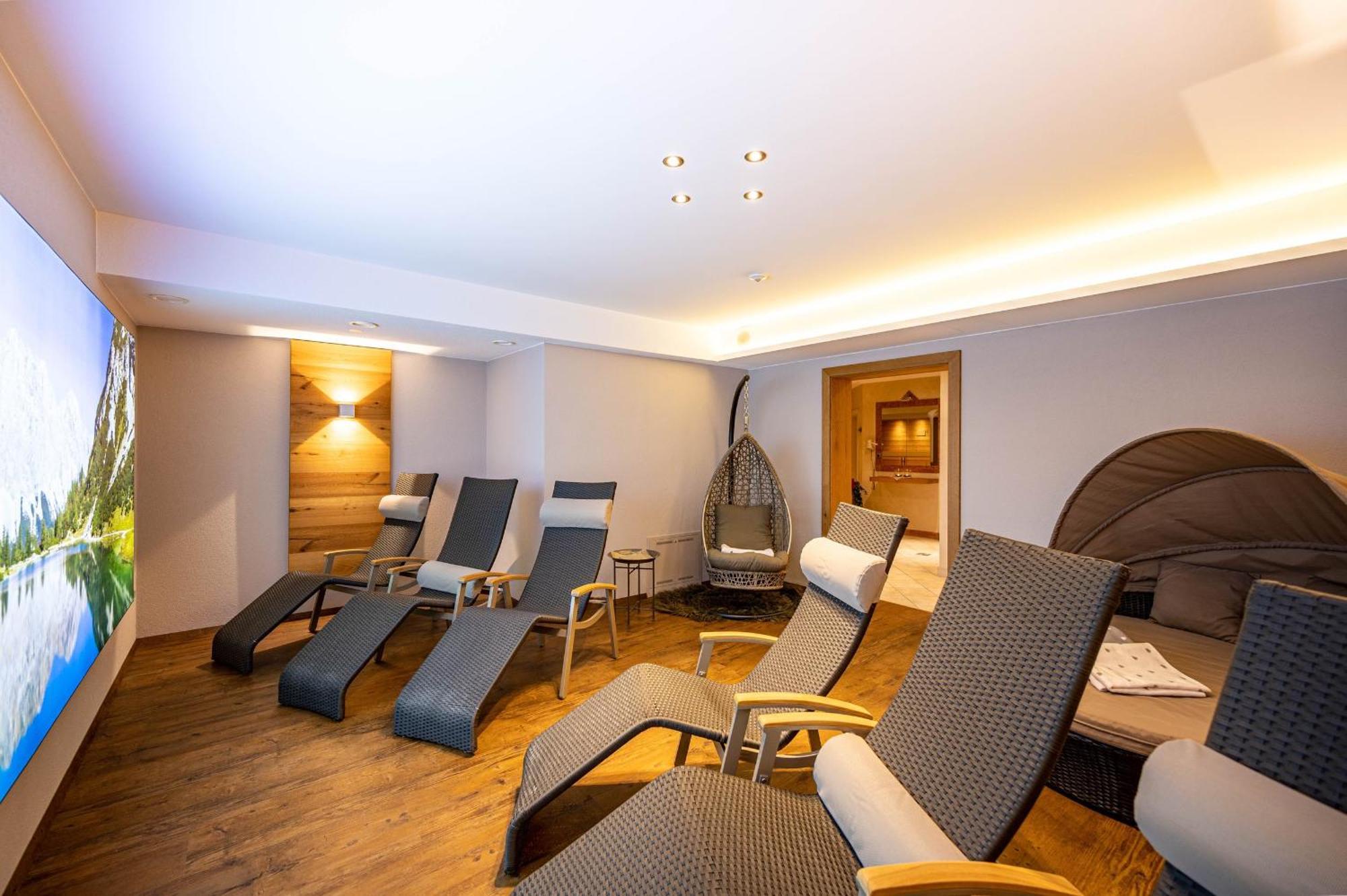Rustika - Appartements & Spa Ehrwald Eksteriør billede